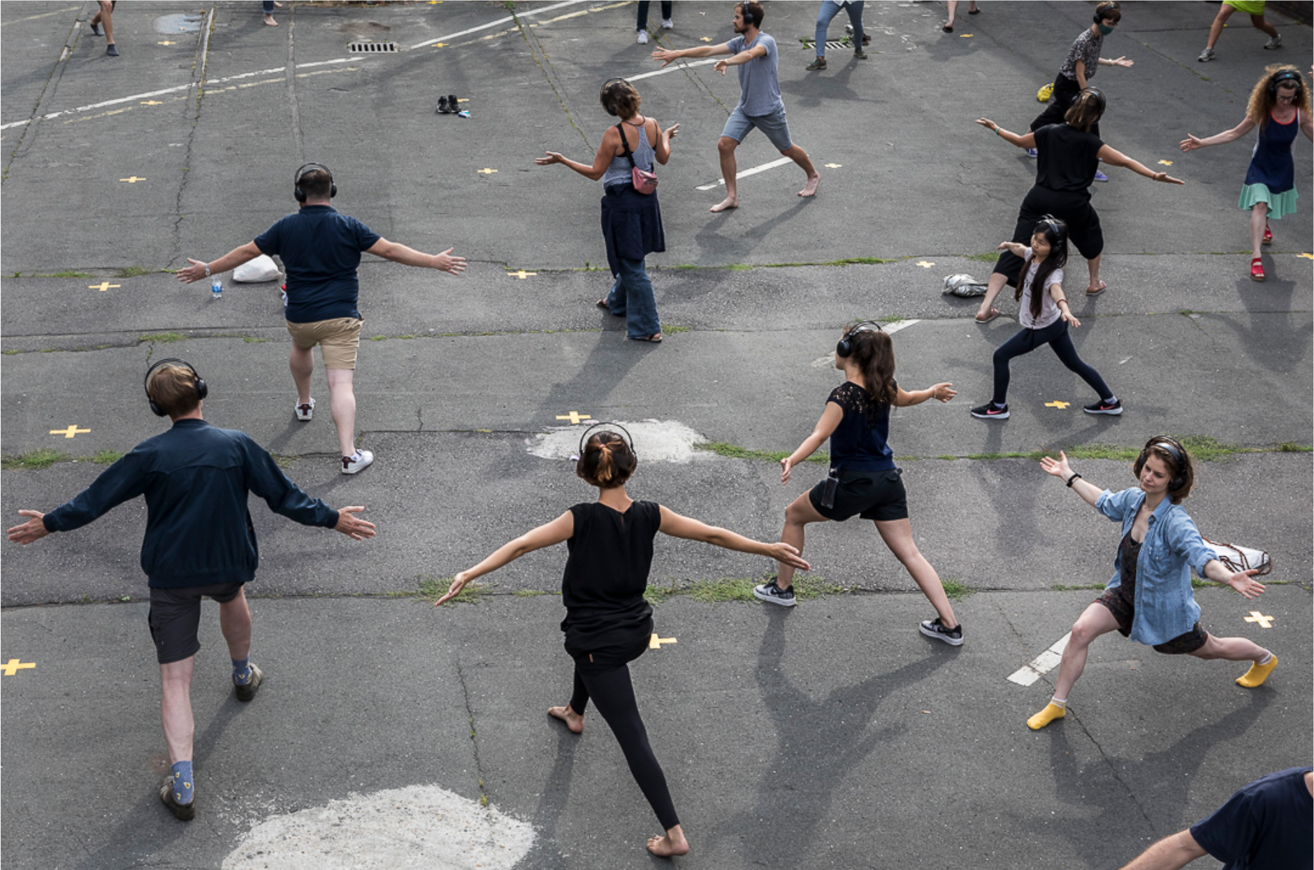 Ligna, Dissemination Everywhere, 2020-2021. Performance à Uferstudio/Berlin. Photo © : Dajana Lothert