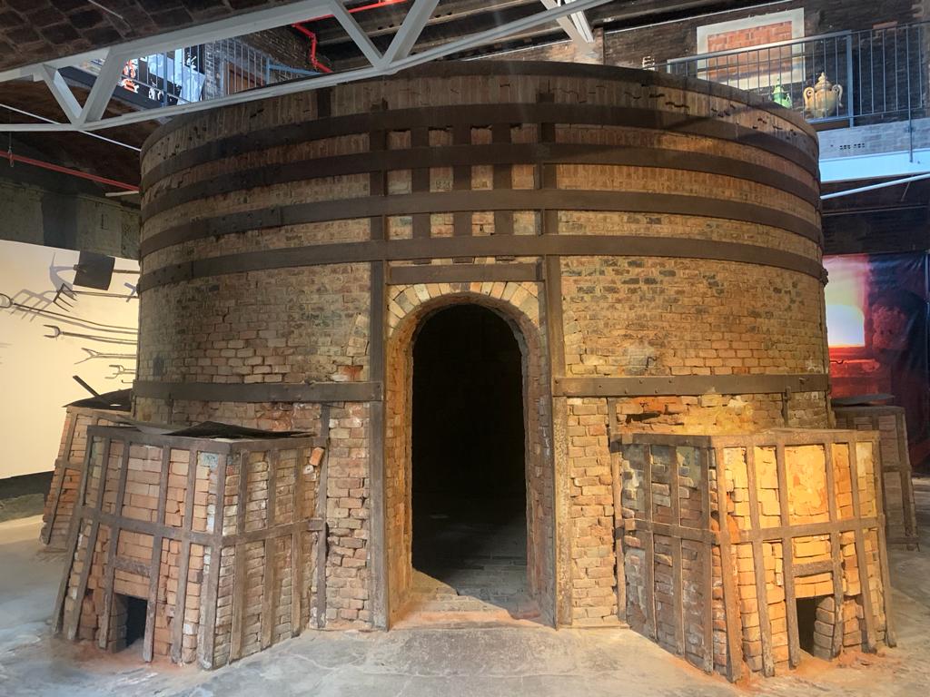four-a-bois-musee-de-la-ceramique-terracotta.jpg